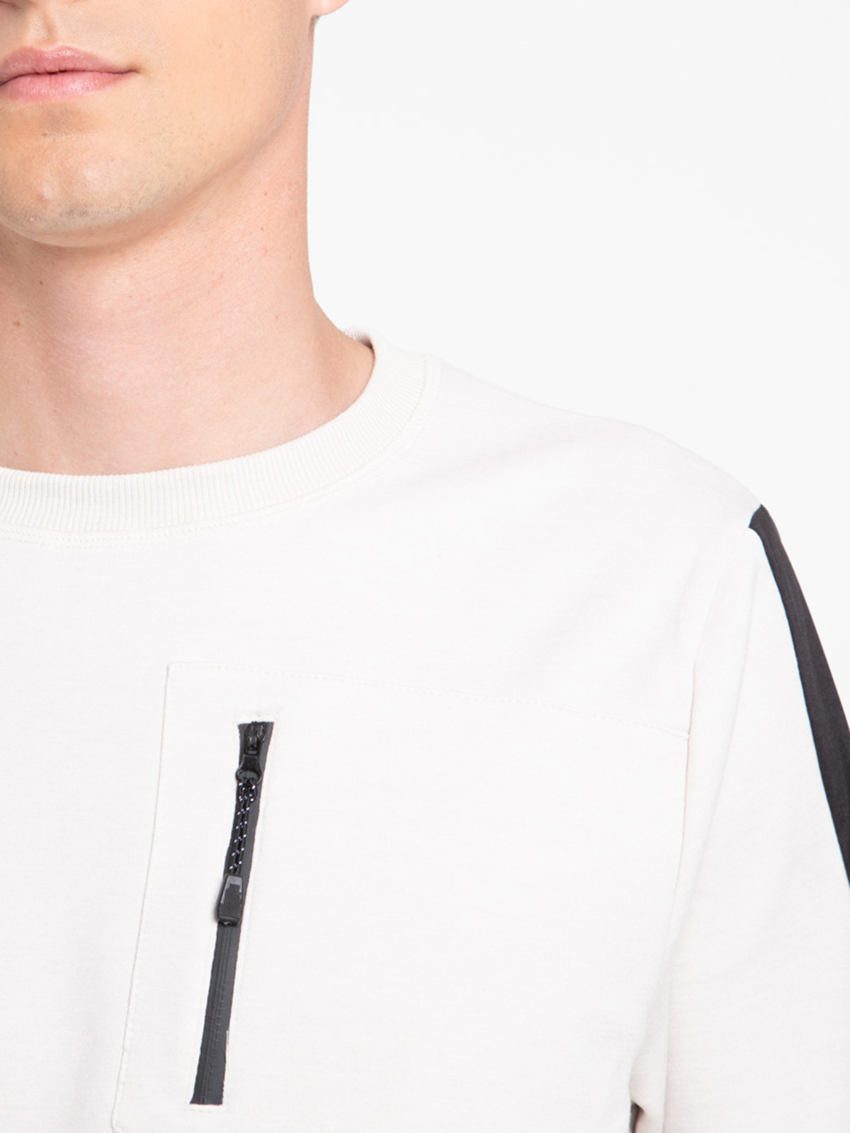 Sweat col rond poche zippée homme
