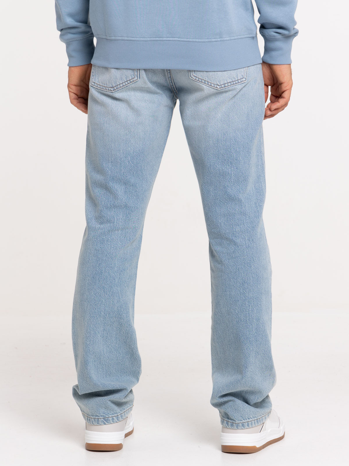 Jean coupe droite denim stone homme Jean coupe droite denim stone homme