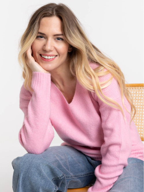 Pull col V côtelé bubblegum femme