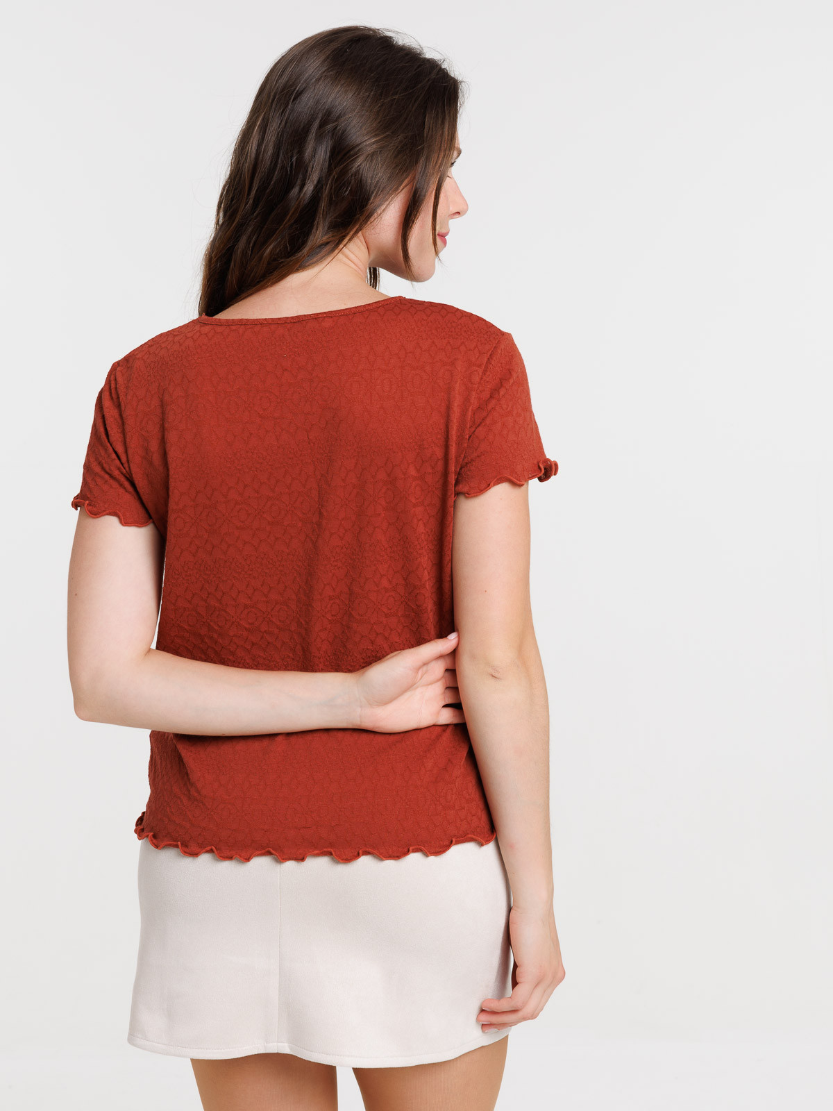 T-shirt col rond marron rougi femme