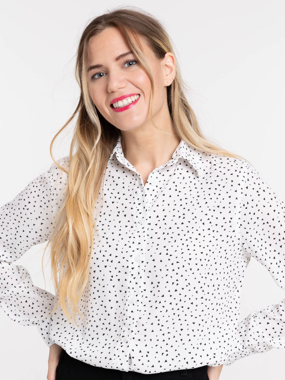 Chemise blanche motif triangle femme