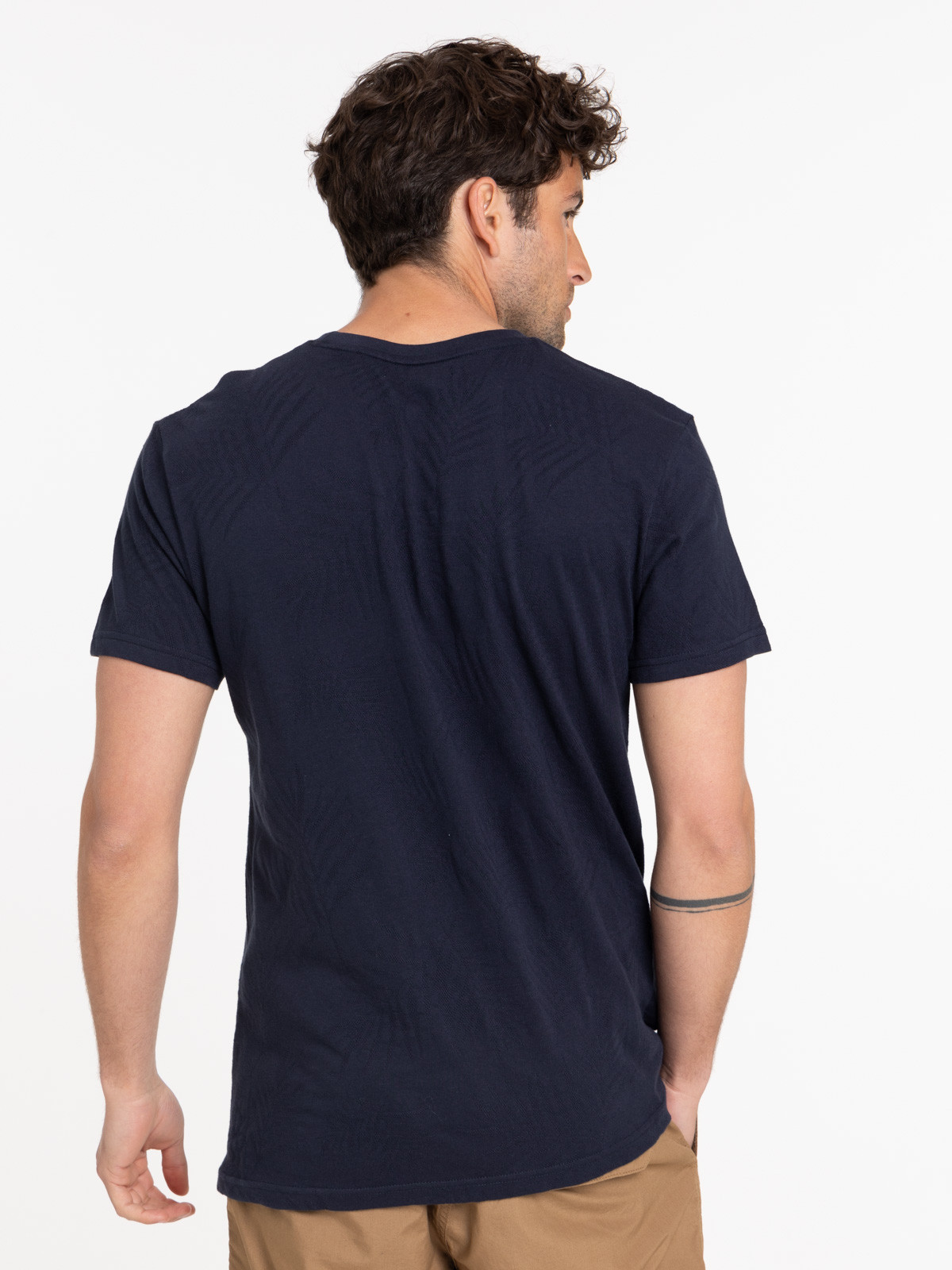 T-shirt homme motif feuiilage