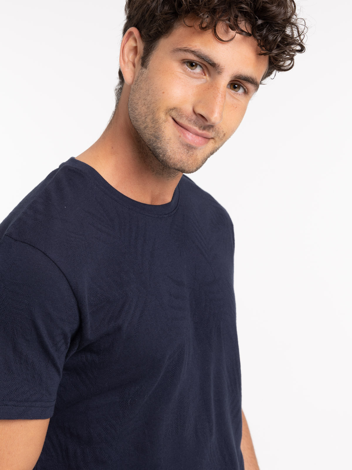 T-shirt homme motif feuiilage