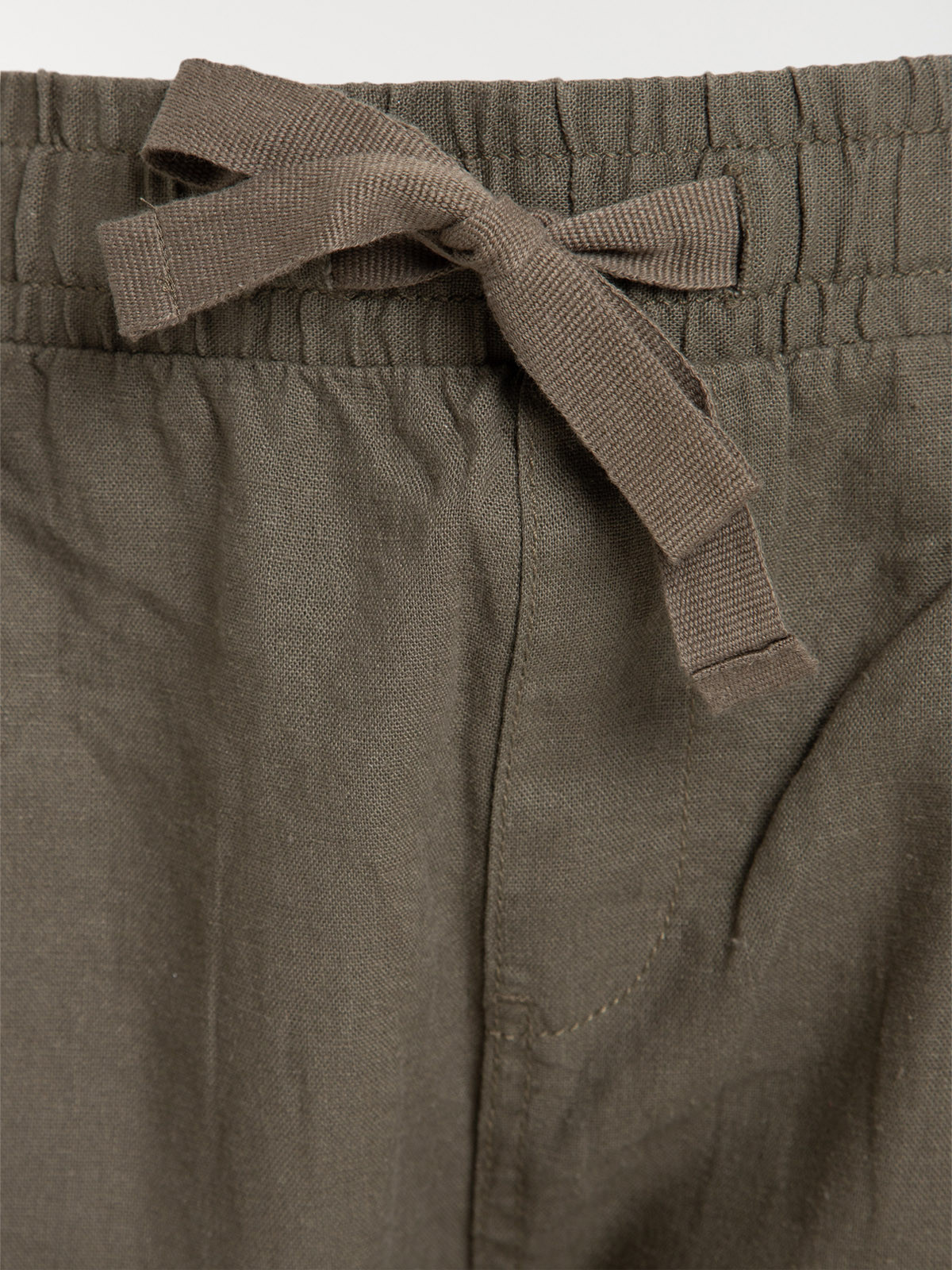 Pantacourt kaki grande taille femme