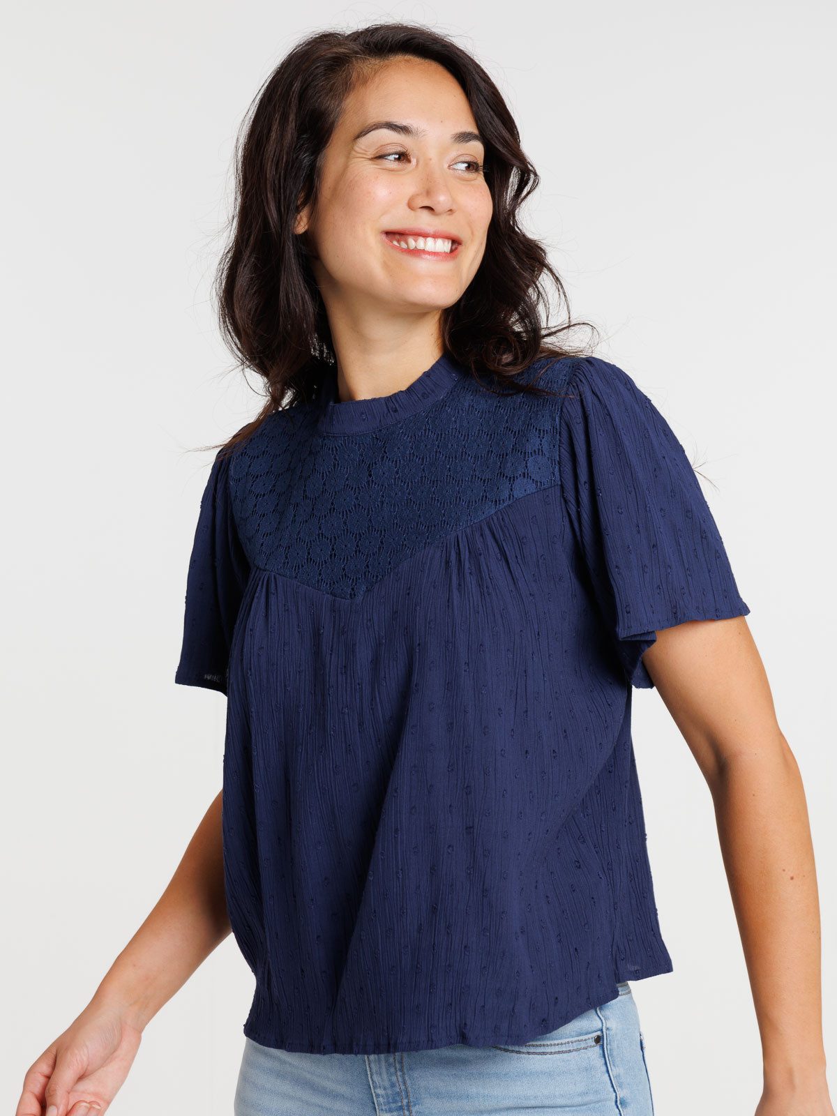 Blouse marine navy et dentelle femme Blouse marine navy et dentelle femme