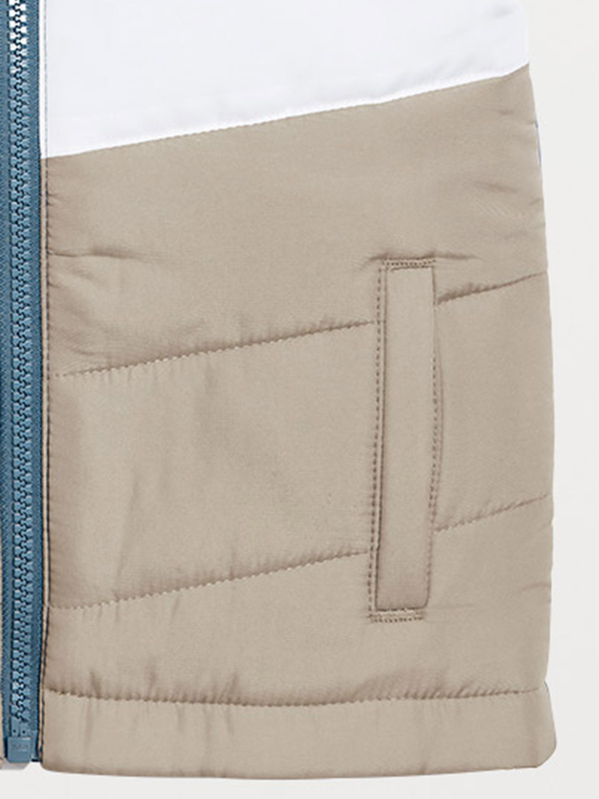 Doudoune sans manches garçon (3-12A) Doudoune sans manches garçon (3-12A)