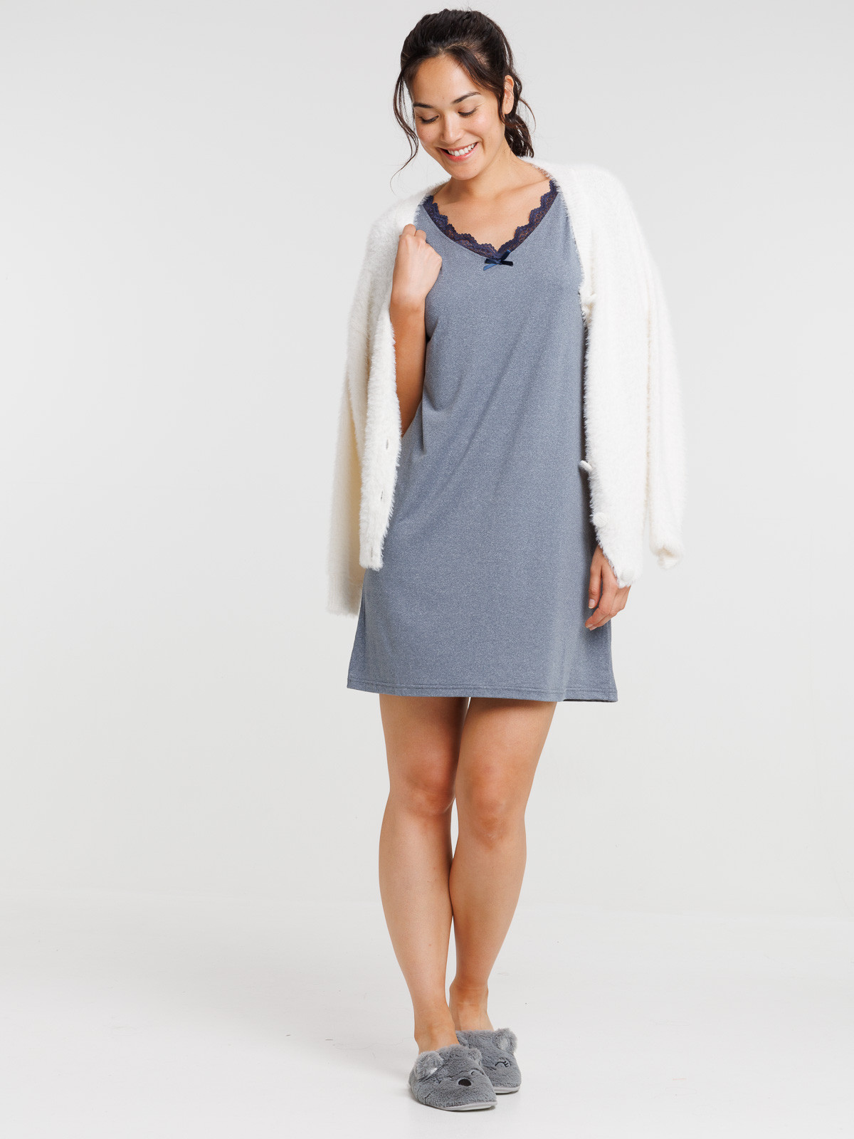 Chemise de nuit col V dentelle femme