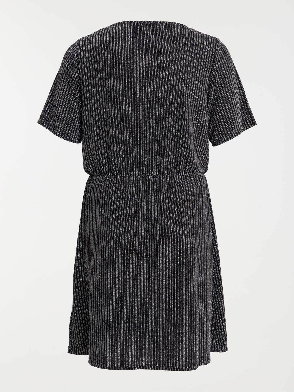 Robe noire col V grande taille femme Robe noire col V grande taille femme