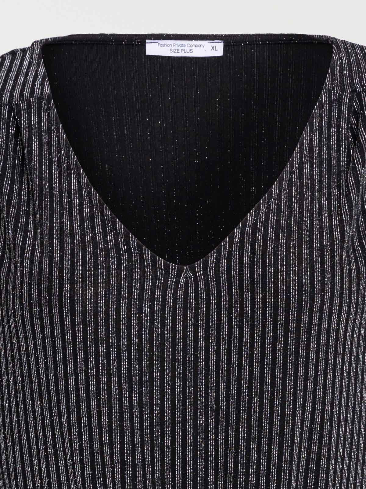 Robe noire col V grande taille femme Robe noire col V grande taille femme