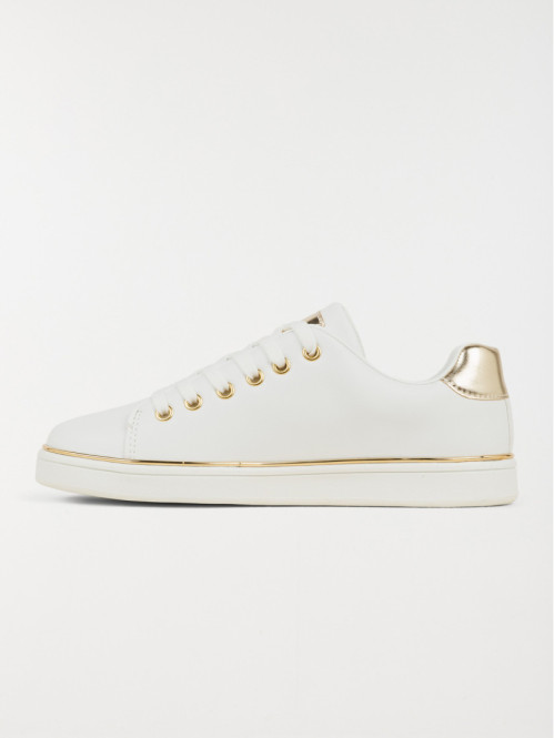 Baskets basses blanches femme (36-41) Baskets basses blanches femme (36-41)