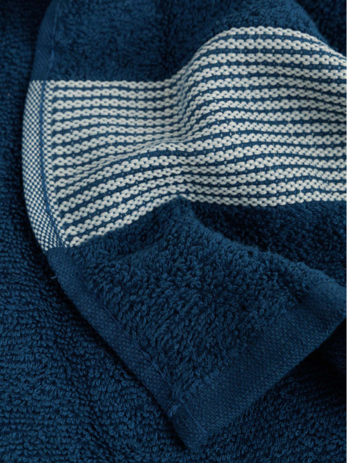 Serviette de toilette bleu