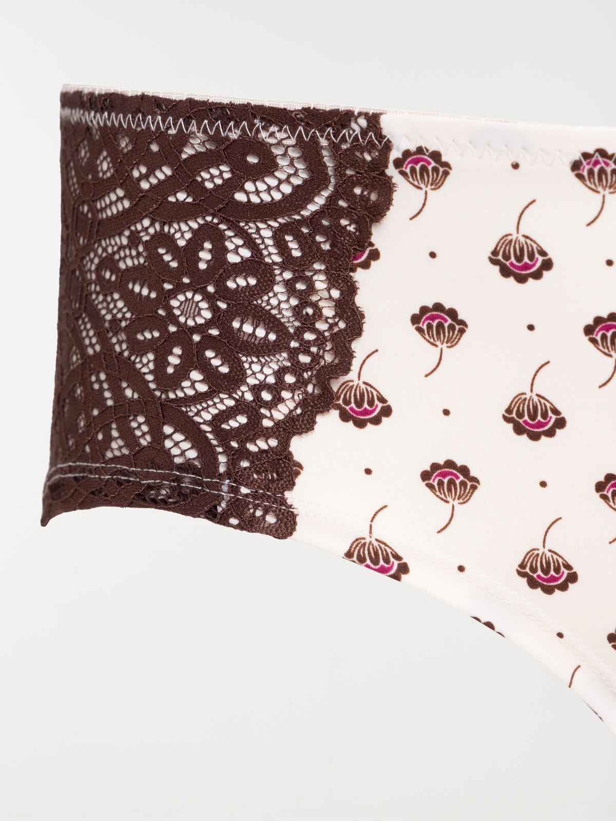 Shorty imprimé grande taille femme Shorty imprimé grande taille femme