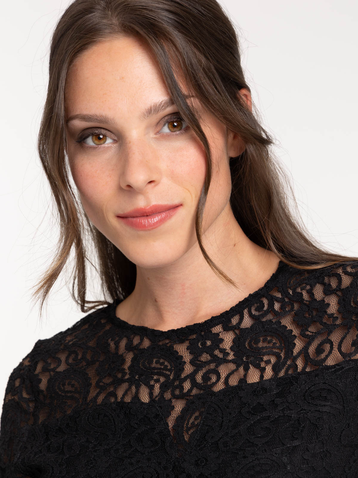 Combinaison dentelle noire femme