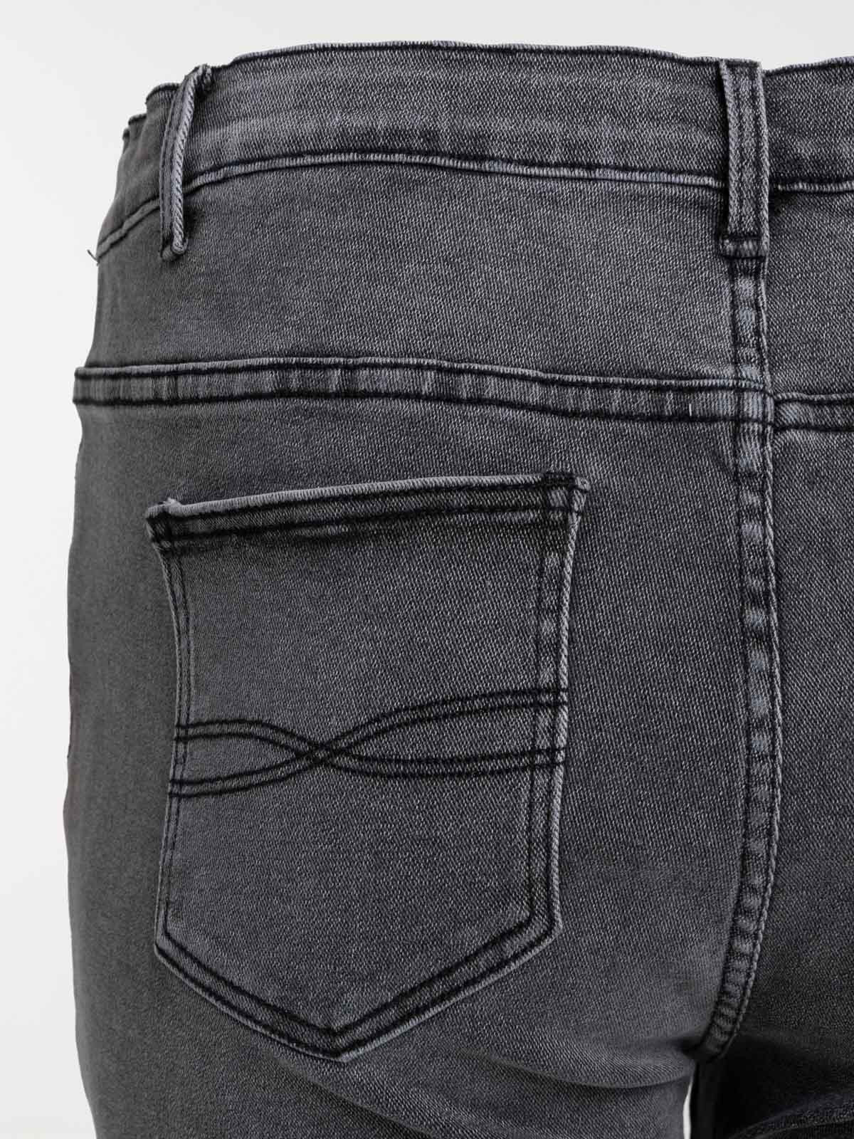 Jean droit frangé grande taille femme Jean droit frangé grande taille femme