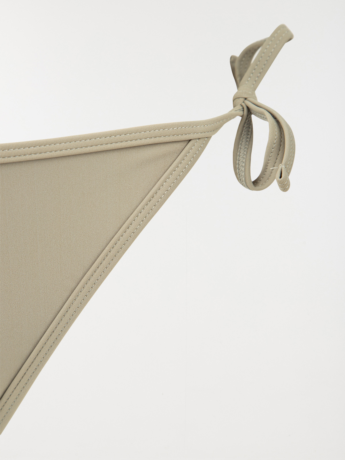 Bas de maillot de bain tilleul femme Bas de maillot de bain tilleul femme