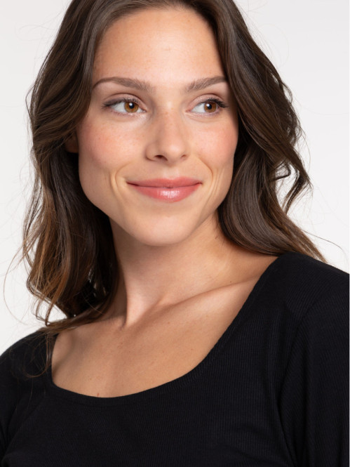 T-shirt noir côtelé femme T-shirt noir côtelé femme