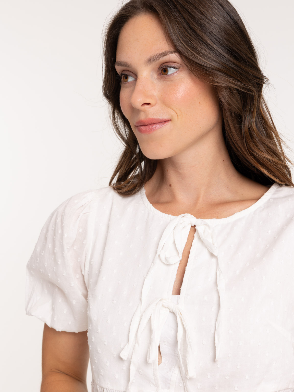 Blouse nouée blanc cassé femme