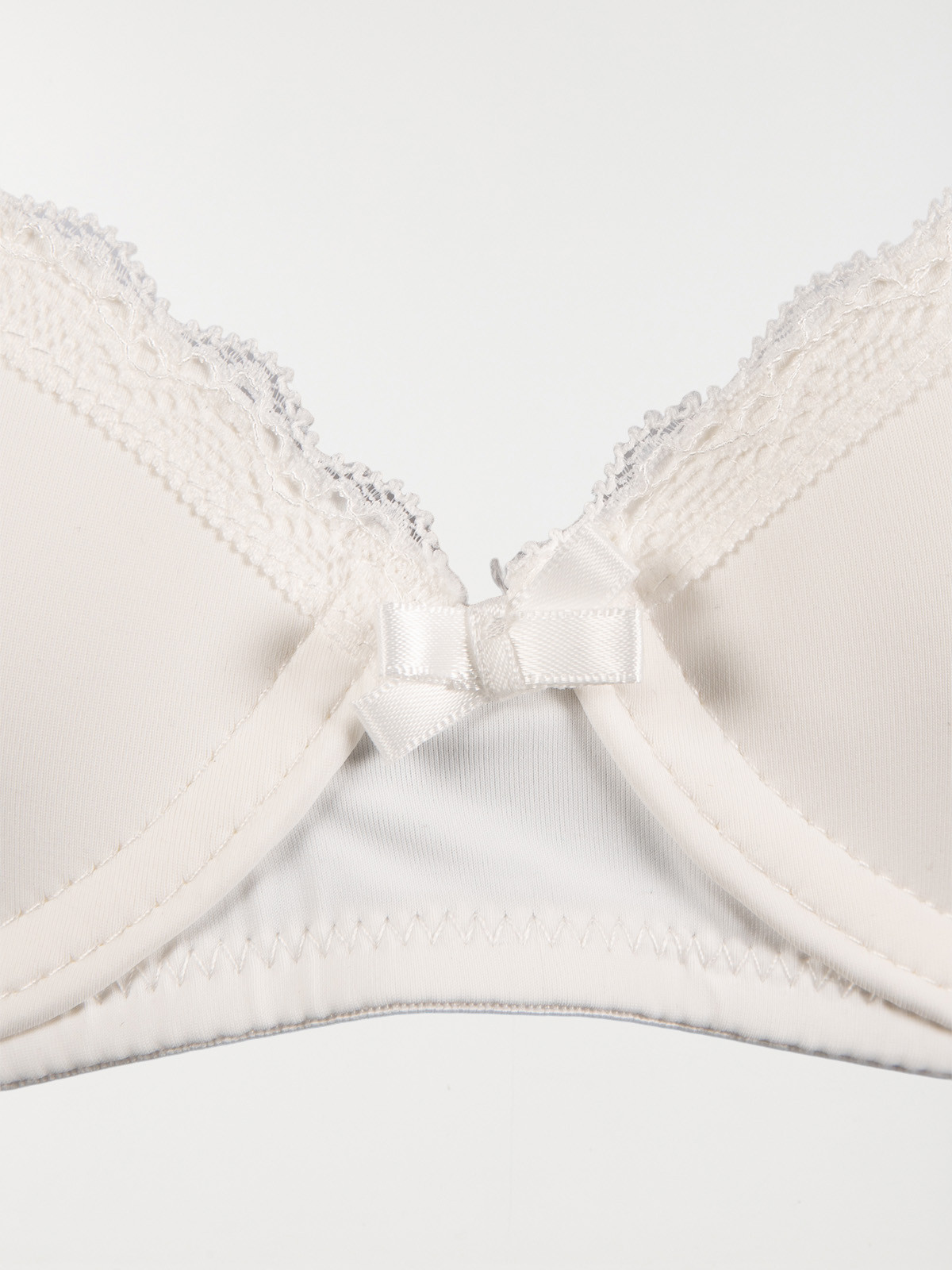 Lot de 2 soutiens-gorge fille (75A-80B) Lot de 2 soutiens-gorge fille (75A-80B)