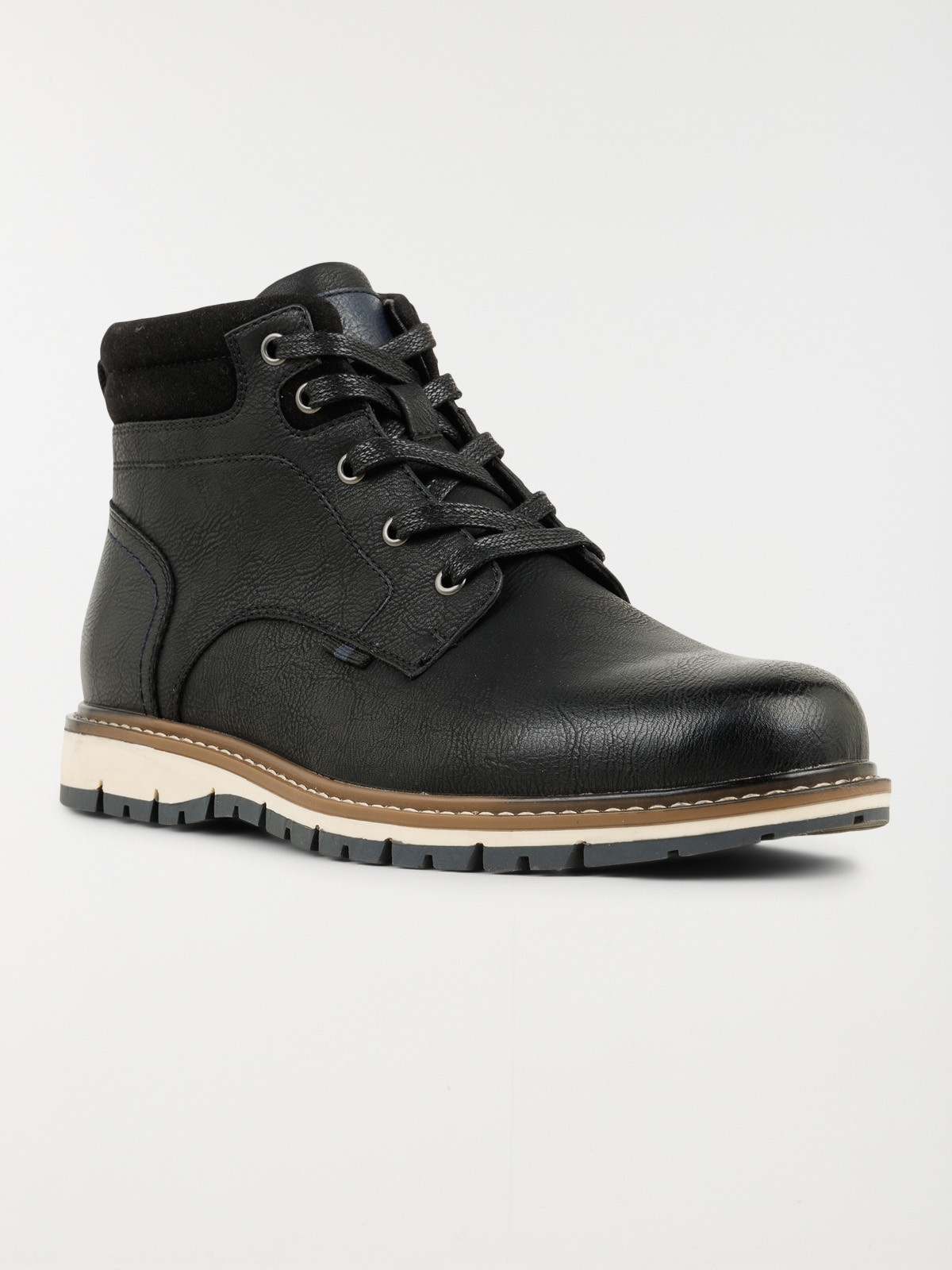 Boots noires lacets homme (40-46) Boots noires lacets homme (40-46)
