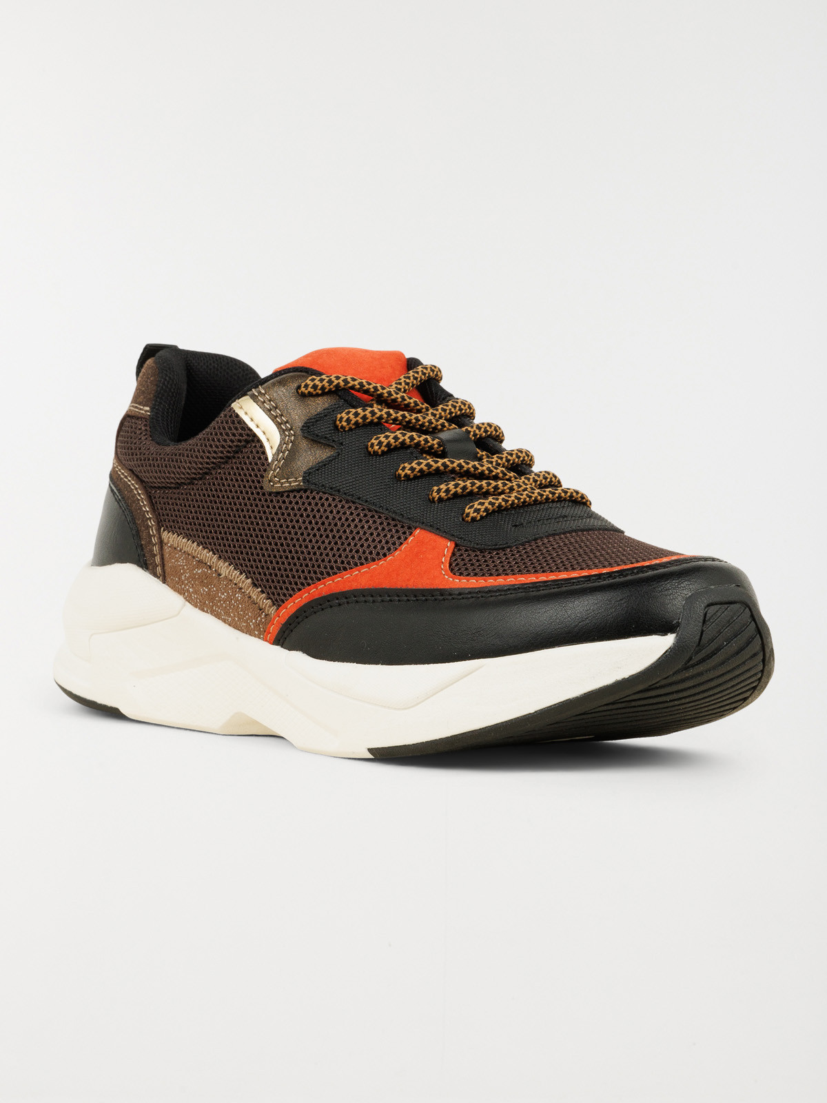 Baskets basses femme (36-41) Baskets basses femme (36-41)