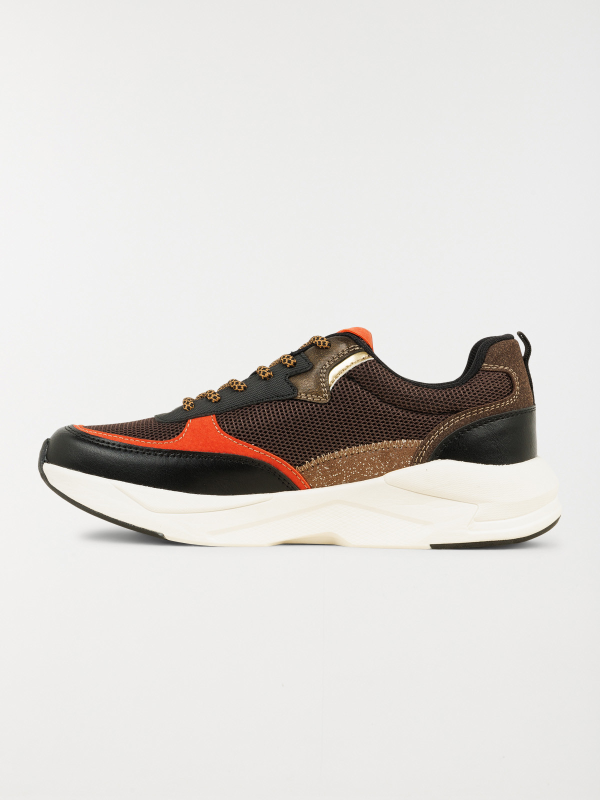Baskets basses femme (36-41) Baskets basses femme (36-41)