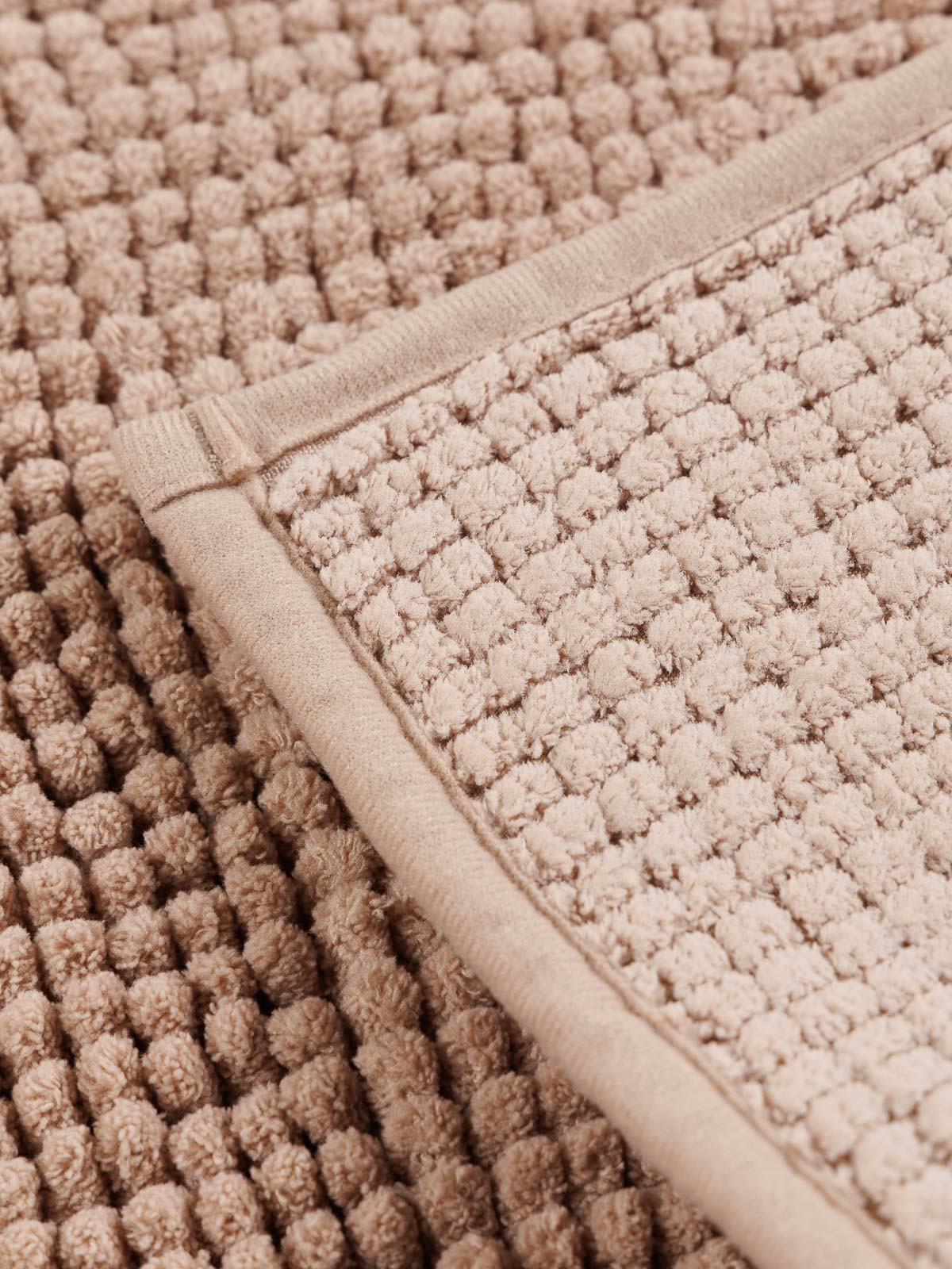 Tapis de bain chenille taupe