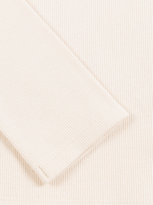 T-shirt col rond boutonné...