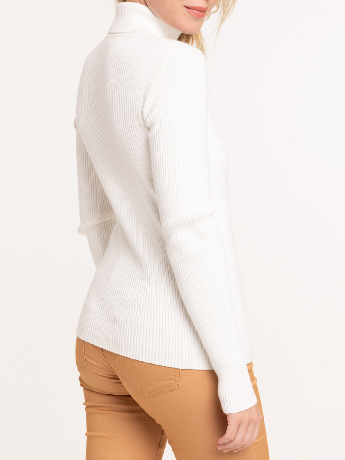 Pull col roulé écru femme