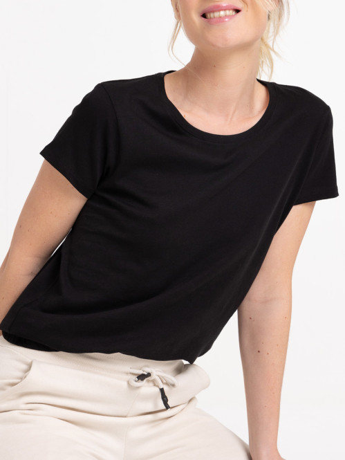 T-shirt manches courtes...