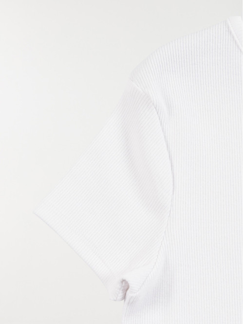Tee-shirt blanc côtelé...