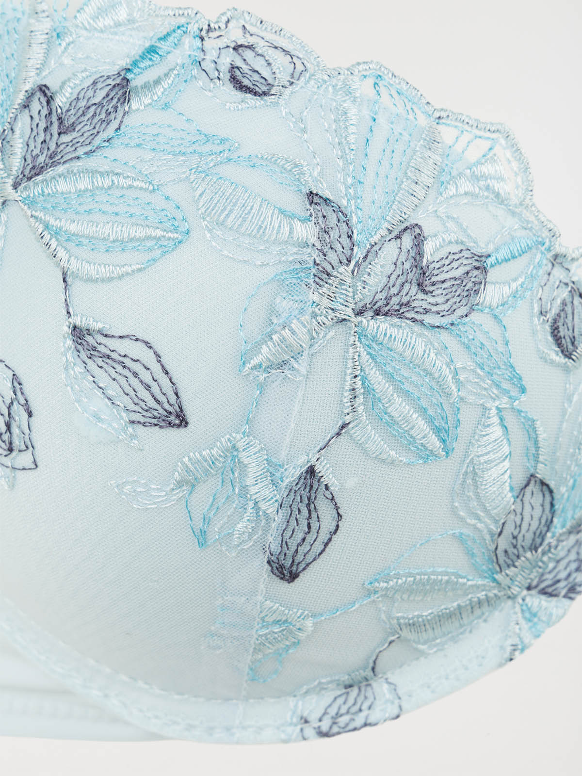 Soutien-gorge fleurs brodées (85B-90D)