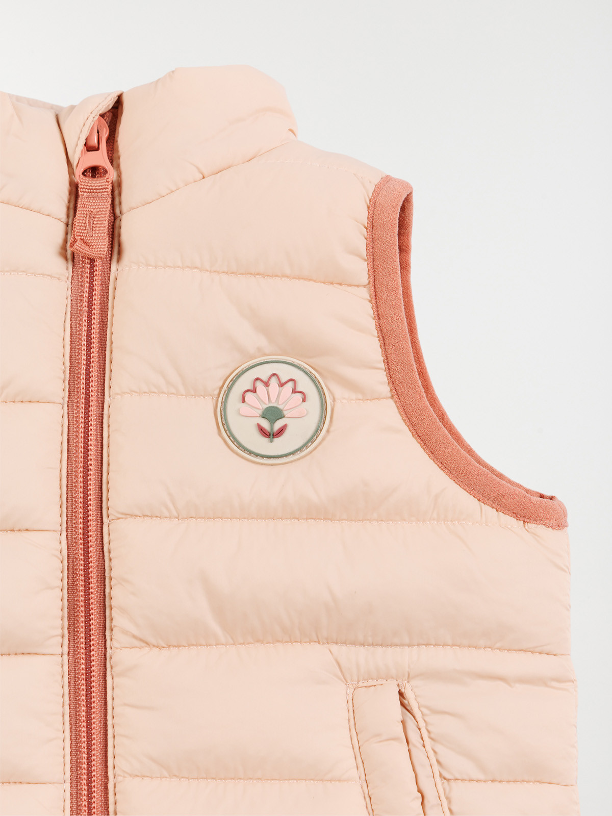 Doudoune fille sans manches (3-36M) Doudoune fille sans manches (3-36M)