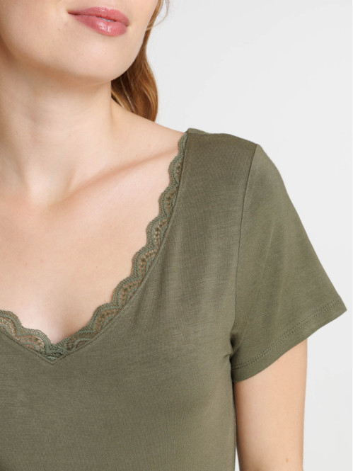 Tee-shirt col V dentelle femme