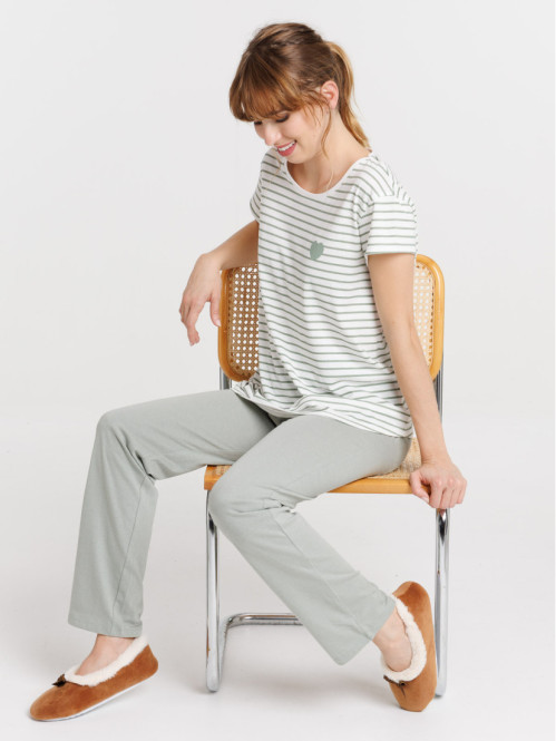 Pyjama rayé et coeur femme
