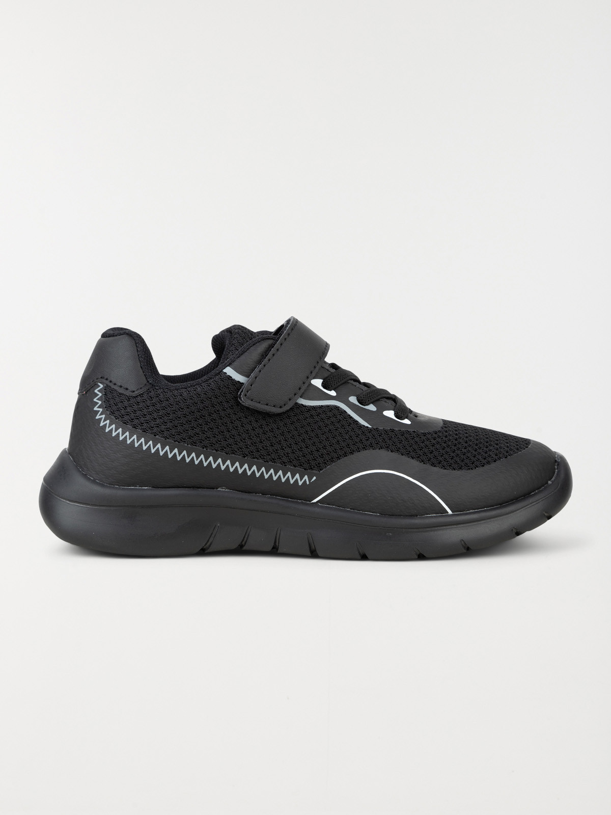 Baskets de sport noires garçon (31-39)