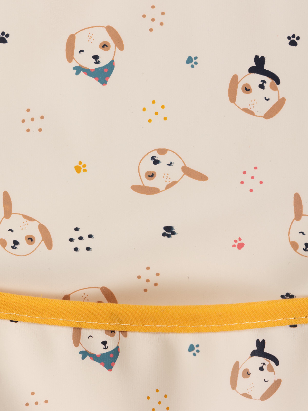 Bavoir imperméable imprimé bébé