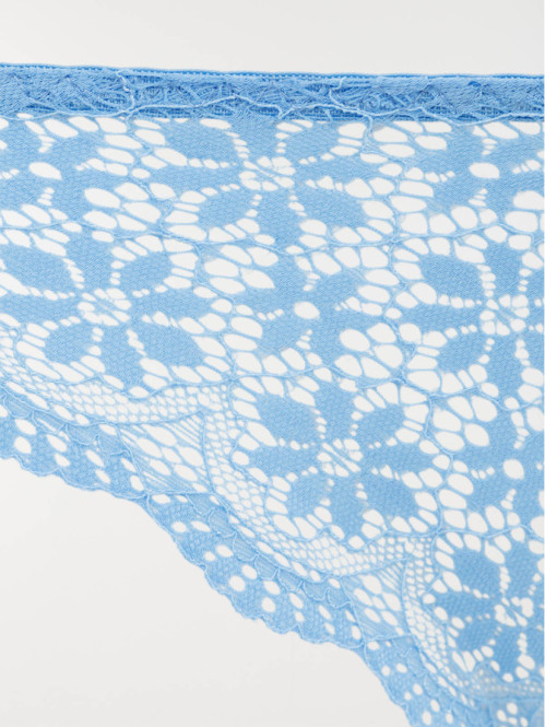 Culotte dentelle bleu ciel...