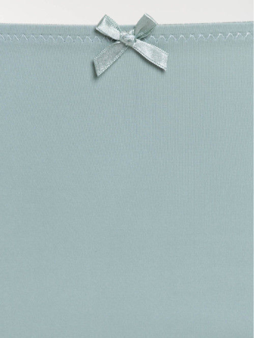 Shorty grande taille femme (46-56) Shorty grande taille femme (46-56)