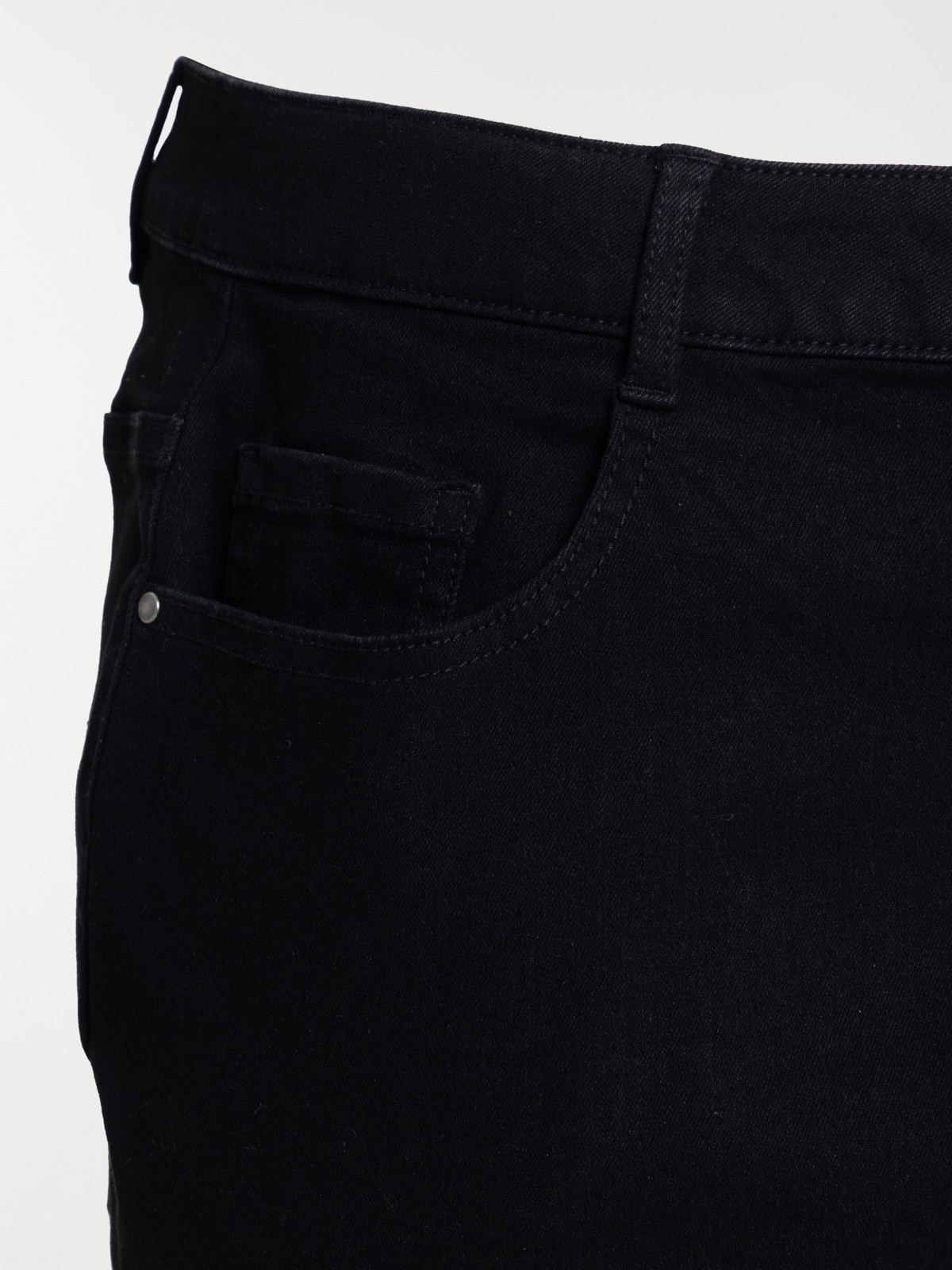 Jean noir regular grande taille femme Jean noir regular grande taille femme