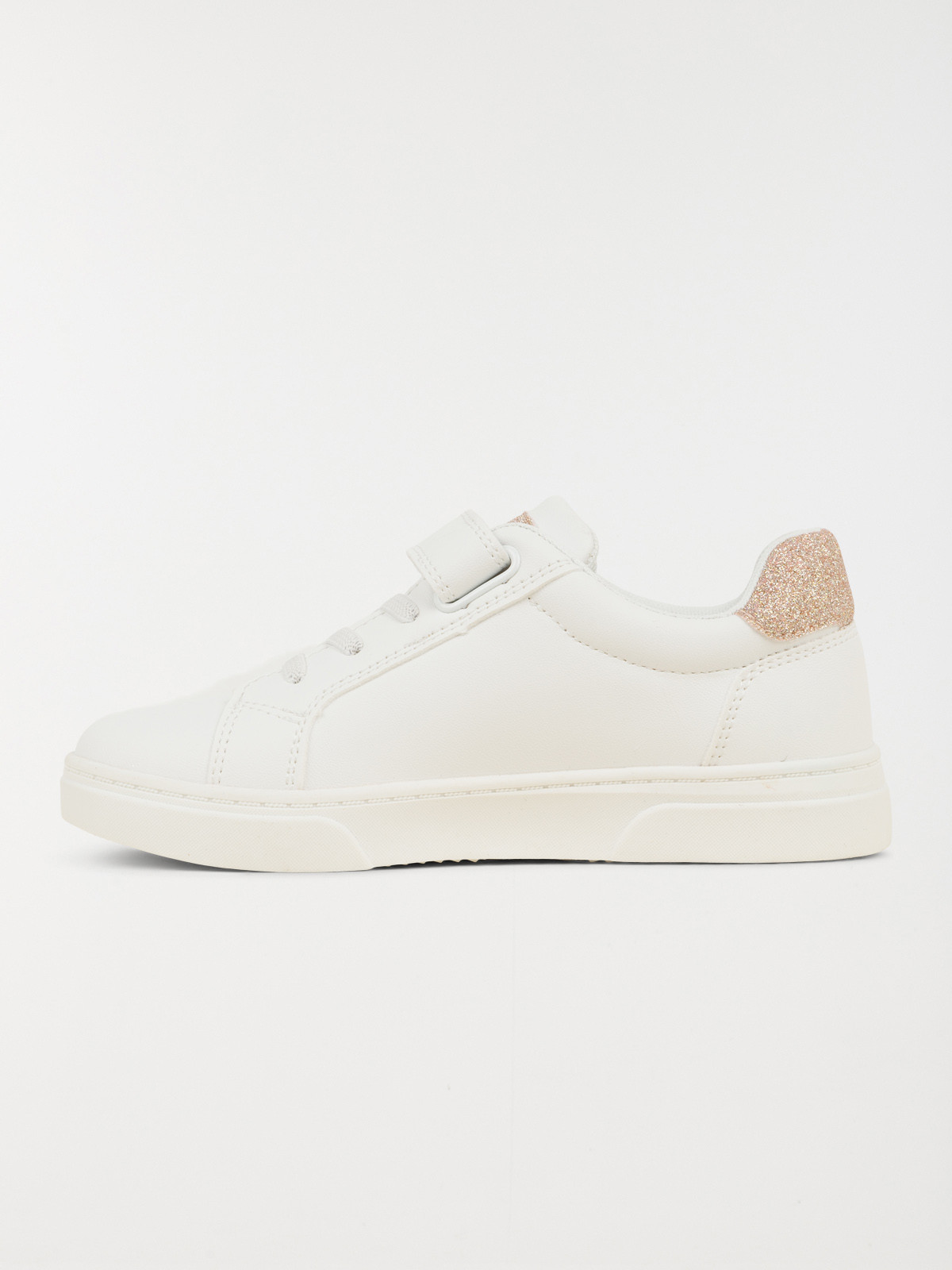 Baskets blanches étoile fille (31-36) Baskets blanches étoile fille (31-36)