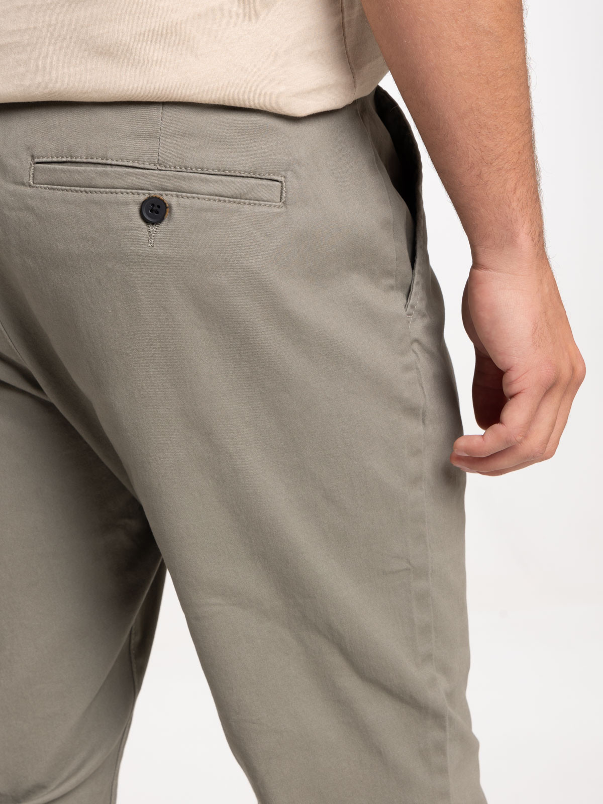 Pantalon chino slim tilleul homme