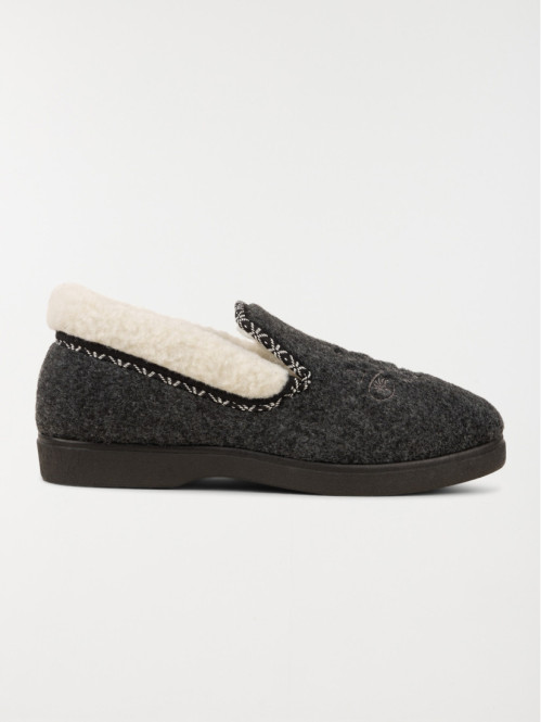 Chaussons gris brodé femme (36-41)
