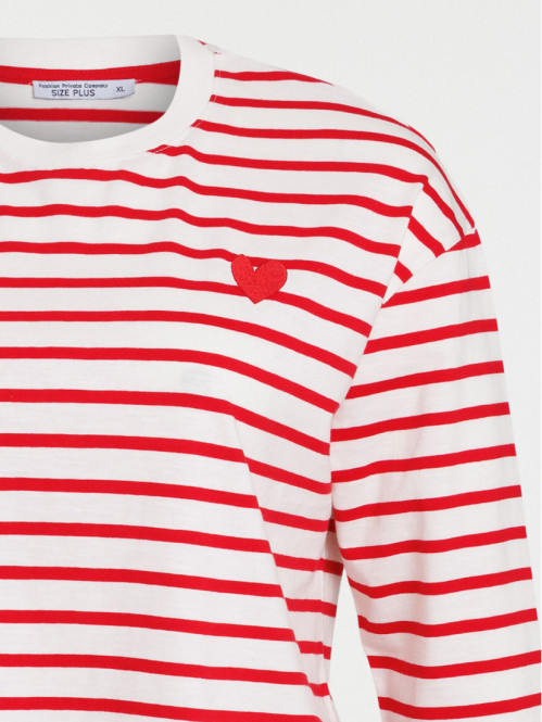 Tee-shirt rayé coeur grande...