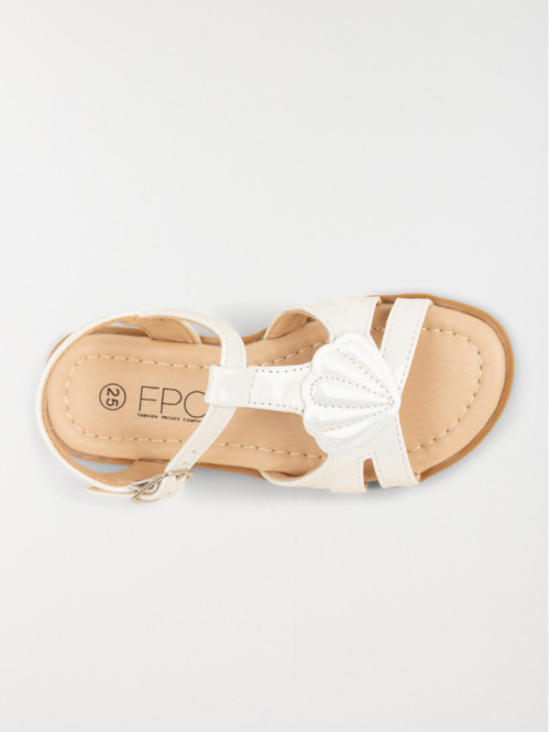 Sandales coquillage fille...