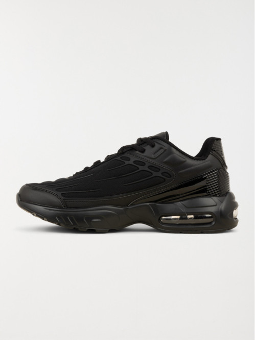 Baskets noires de sport homme (40-46) Baskets noires de sport homme (40-46)
