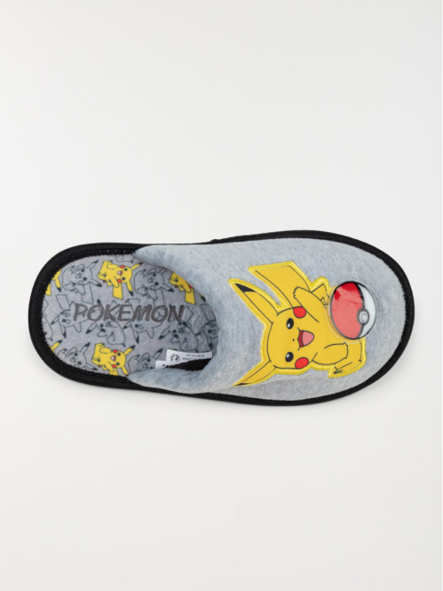 Chausson mule pikachu garçon (31-35) Chausson mule pikachu garçon (31-35)