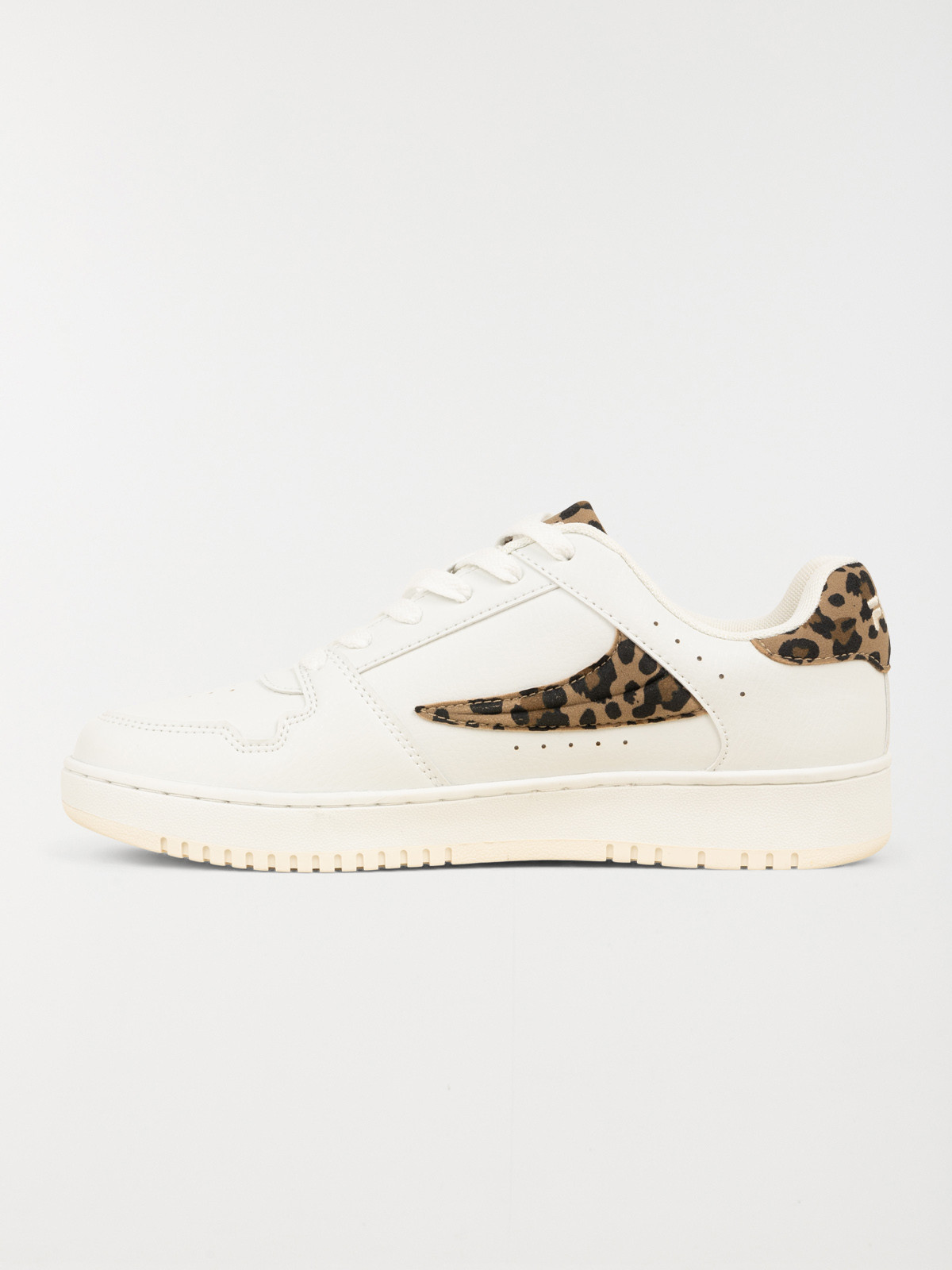 Baskets femme Danilo II Fila (36-41) Baskets femme Danilo II Fila (36-41)