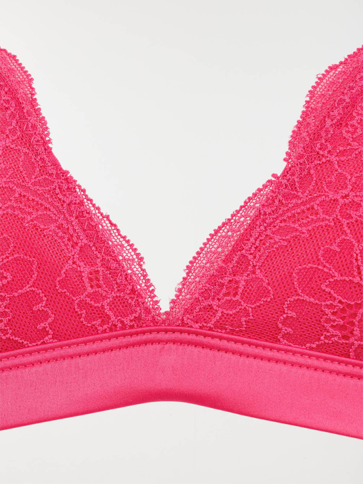 Soutien-gorge triangle femme (85B-95E)