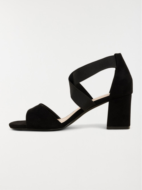 Sandale noire talon haut...