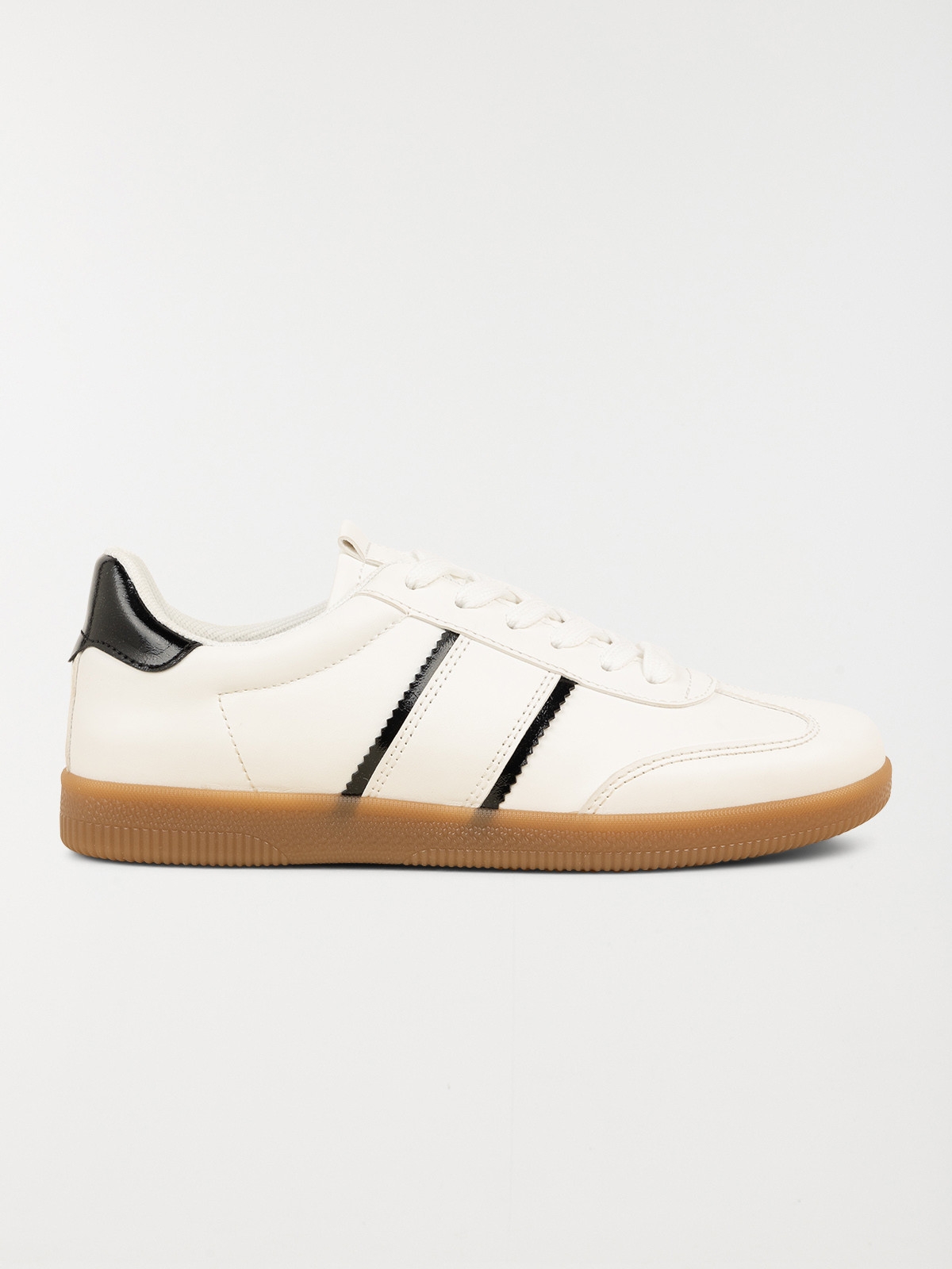 Baskets blanches et noires femme (36-41)